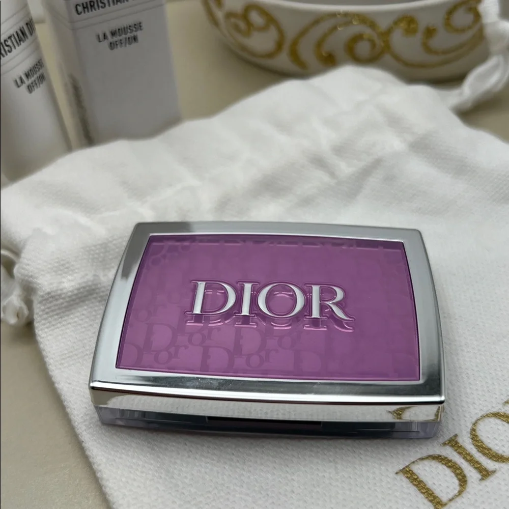 Dior Bundle: Rosy Glow Blush 063 Pink Lilac,La Mousse Off/On& Dior Dust Bag NWOT
